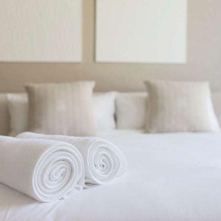 Golden Tulip Warri Airport Hotel Effurun Exterior foto